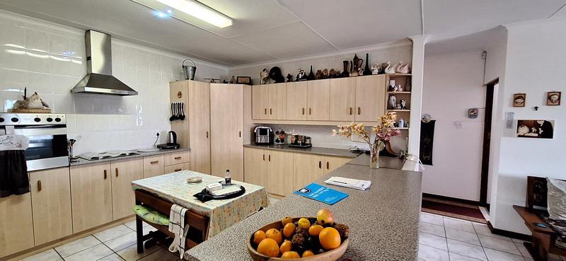 3 Bedroom Property for Sale in Fraaiuitsig Western Cape